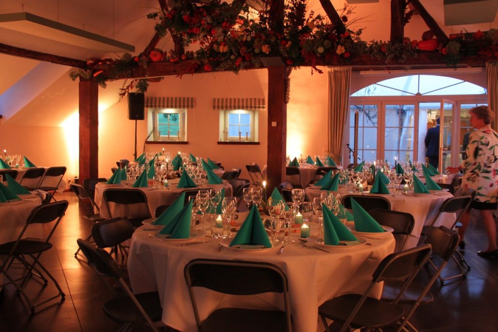 Salle du Géant Gîtes*** et salles de réception